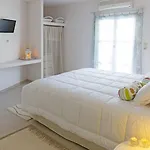 Lykomides Pensionat Linaria (Skyros)