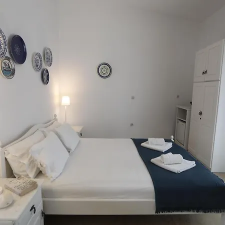 Konukevi Lykomides Linaria (Skyros)