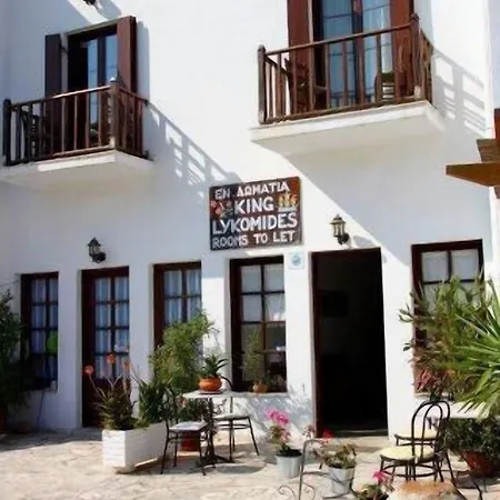 Гостевой дом Lykomides Linaria (Skyros)