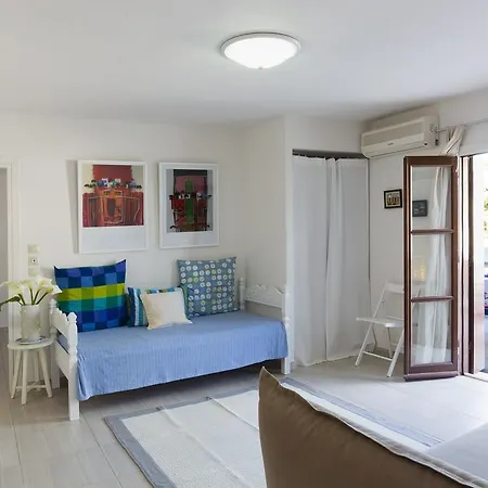 Lykomides 3* Linaria (Skyros)