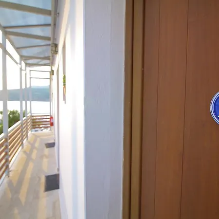 Konukevi Lykomides Linaria (Skyros)